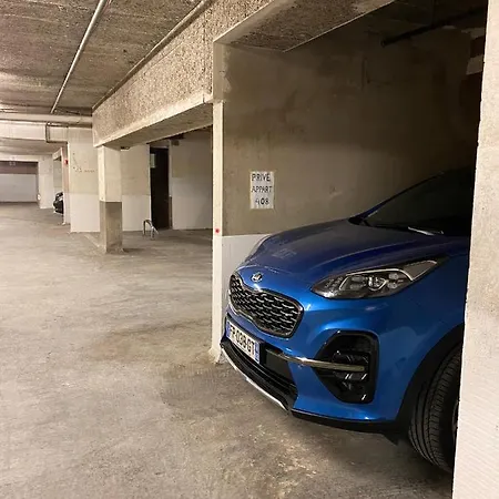 Le Petit Mouchoir Et Son Garage * Sainte-Maxime